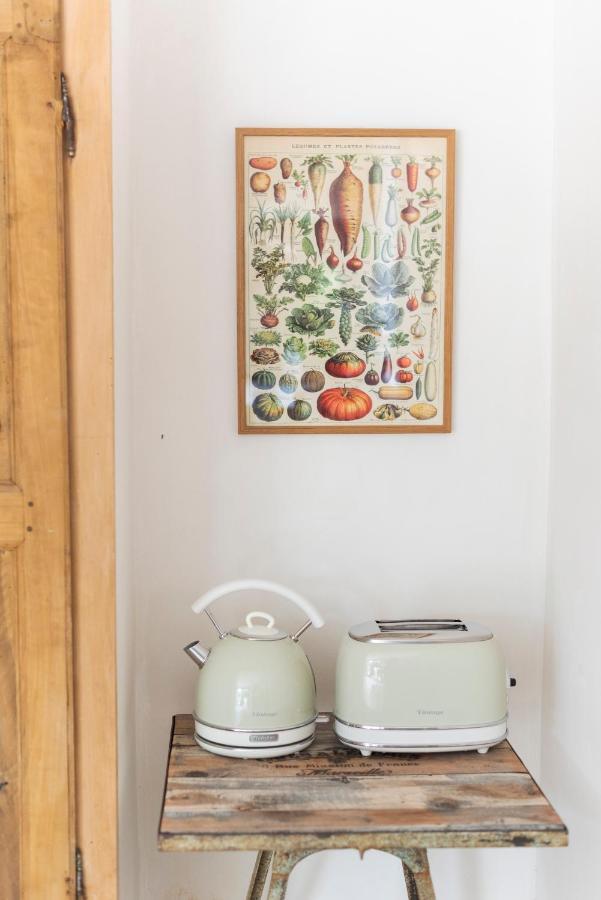 La Petite Ruche, 1 Bedroom Gite In The Luberon Апт Экстерьер фото
